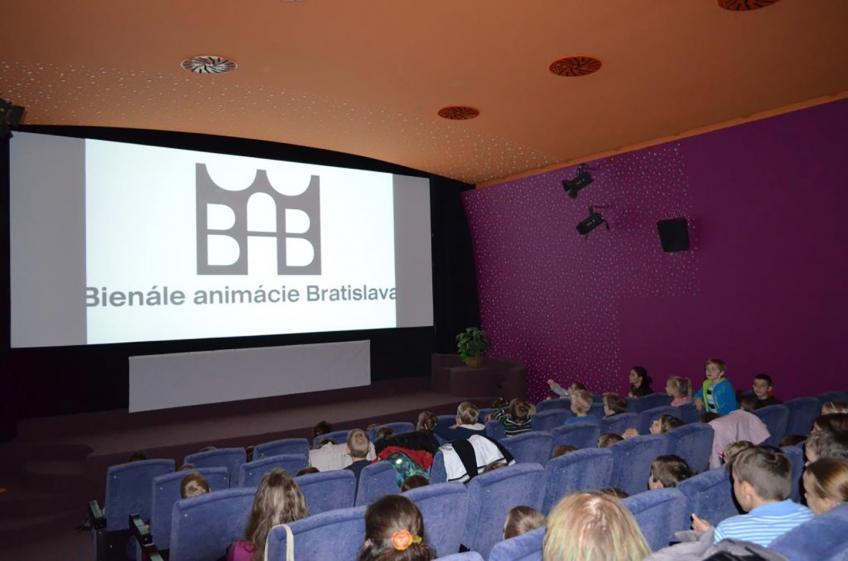 Najmenší diváci na premietaní v kine Mladosť Najmenší diváci na premietaní v kine Mladosť